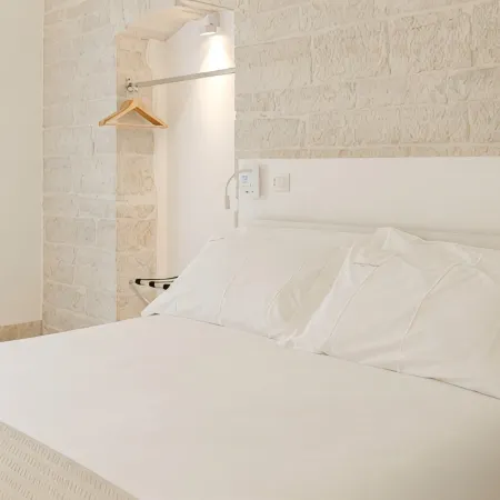 [Relais La Muraglia] La Piazzetta - Luxury Central Hotele w: Molfetta