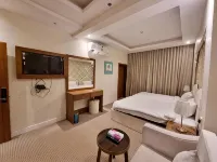 Avene Hotel