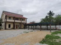 Villa Tok Wan Hotels near Sultan Haji Ahmad Shah Airport