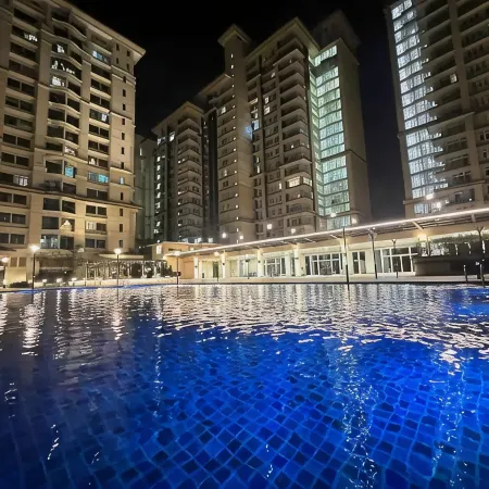Kuching Riverine Resort
