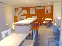 Premiere Classe Villepinte Centre - Parc des Expositions - breakfast
