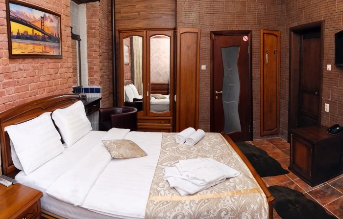 Promenad Hotel