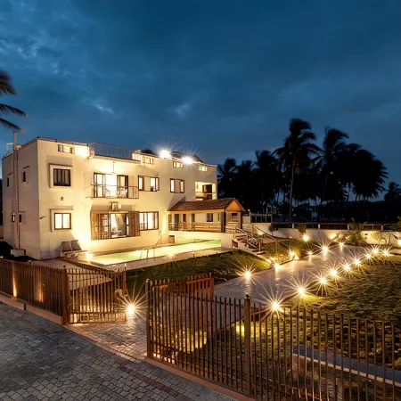 Amara Kosha Lagoon Hosur Private Villa 3BHK+1Dom, 2-20 pax, POOL+JACUZZI+MOVIE ROOMS+FOOD