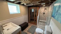 Cozy Lake Escape - Hot Tub, Sauna, Fire Pit, Kayak/Canoe & More - WiFi