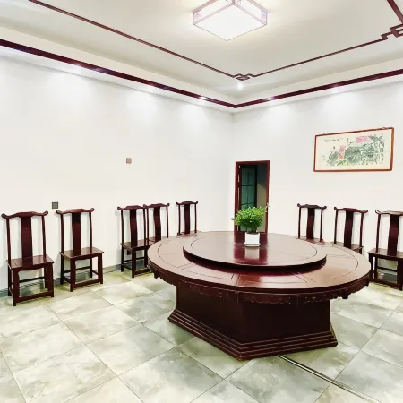 Baiyangdian Wangyue Island No. 18 Homestay