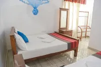 Lakeside Villa - Guest houses