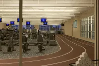 Hilton Chicago - Gym