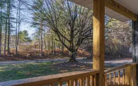 Relaxing 3/2 House Family Friendly & Pet Friendly with huge picnic pavilion