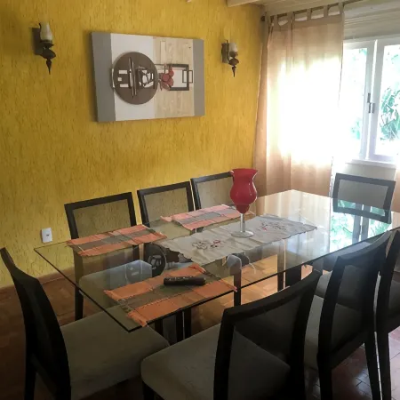 COZY HOUSE WITH POOL AND COMPLETE LEISURE. Hotels in Teresopolis