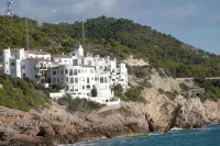 In front of the sea in Sitges - 3-Star