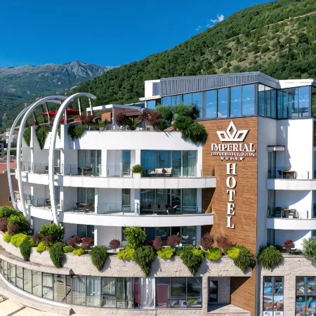 Hotel Square
