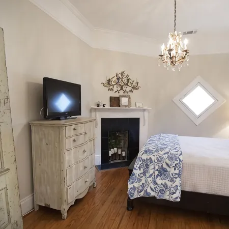 Absolutely Awesome, the Captain's Cottage