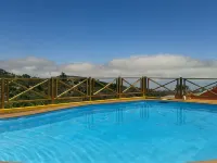 charming house in the middle of nature with pool .Ideal couples.