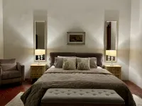 Historical Tuscan Home with  3 Bedrooms and 2 Baths with Beautiful Views. - Wifi