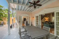 Secret Villa II @ Old Town: with Private Pool, close to Duval!