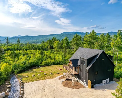 New Mtn View Cabin with Hot Tub and Games Hotels in Bethel