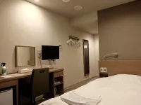 Via PAR Hotel Itami - 2 звезды