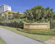 Destin Beach Resort Style Condo - 4-Star