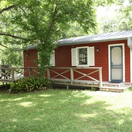 Guadalupe River Road Retreat Honeymoon Cabin