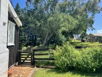 Historic Farm Cottage with spectacular harbour/rural views - Tiny houses