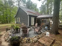 House at Sunshine- Long Lake, 5 Min Walk to Causeway