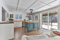 Cozy country 2 bedroom rental unit in Knowlton Village - 3-Star