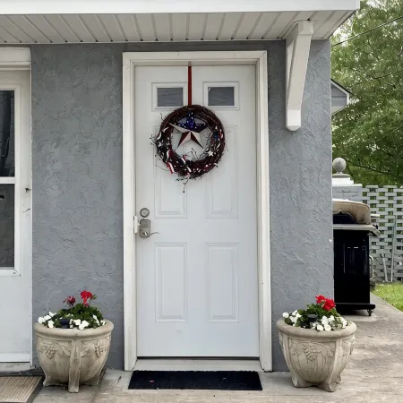 Carriage House on Main near NRG National Park