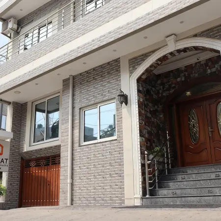 Hayyat Luxury Hotel