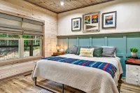 Your Smoky Mountain Escape: Hot Tub, Fireplace & More - مسبح خاص