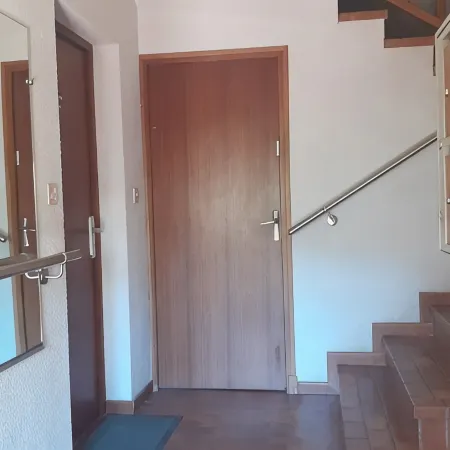 Appartement RDC De63 m² , 4 Pers à 2 pas des Commerces et Parcs de Loisir Отели в г. Гап
