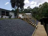 Chassahowitzka/Homossassa River Front With Two Kayaks - balcony