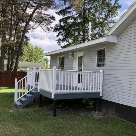 Central located. Includes finished 2 car garage! 1 minute from beach!