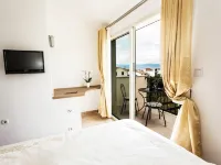 Villa Suzy Lux Hotels in Sutivan