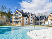 Green Apartments - Pools
