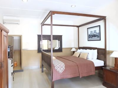 Ndalem Suratin Guesthouse