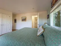 Treetop Villa, Charming cottage on 100 acres with WiFi and AC in serene Mariposa - 4-نجوم