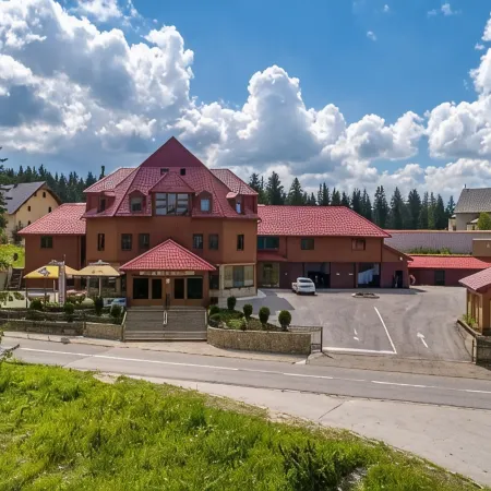 Ski Hotel