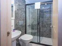 Legend Tulip Hotel Các khách sạn gần Tháp Đồng hồ
