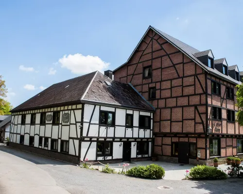 Hôtel Grand-Champ Hotels in Malmedy