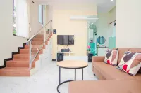Villa Solaris | Private Pool & Rooftop - 방갈로