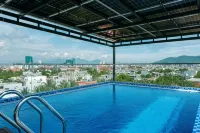 Serene Sea Hotel Danang - Free Laundry Service