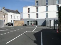 The Originals Access, Hôtel Cholet Gare - parking
