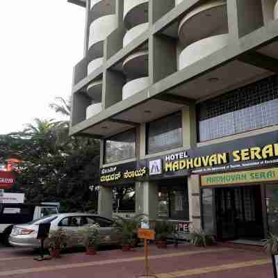 Hotel Madhuvan Serai Hotel Exterior