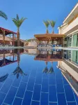 M. Moniatis Hotel - ที่มีสระว่ายน้ำ