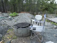 Northern Solace, 2 Bedrooms, 2 Bathrooms, Kitchen, Living Room, 5 Min to Airport Hotel a Yellowknife