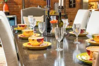 The 1901 Loft - Heart of Old Colorado City, walking distance to everything - Condos
