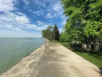 Peaceful Lakefront Living – 3-Br Home with Breathtaking Views; Pet & Smoke-Free - 2-Star