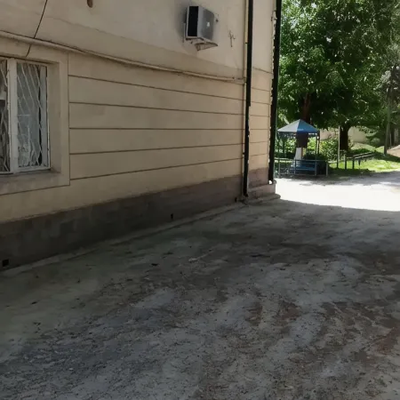 85 sqm, 3 room apartment, Center, AC