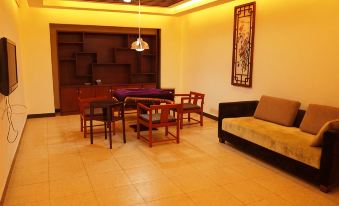 Sanqingshan Jinshawan Holiday Inn (East Jinsha Cableway)