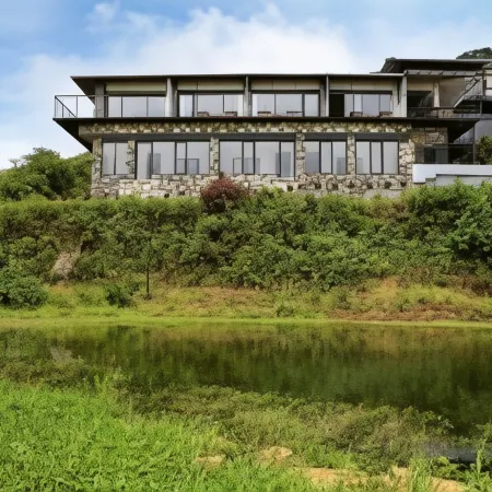 Ibex Resorts, Valparai Tale Rock